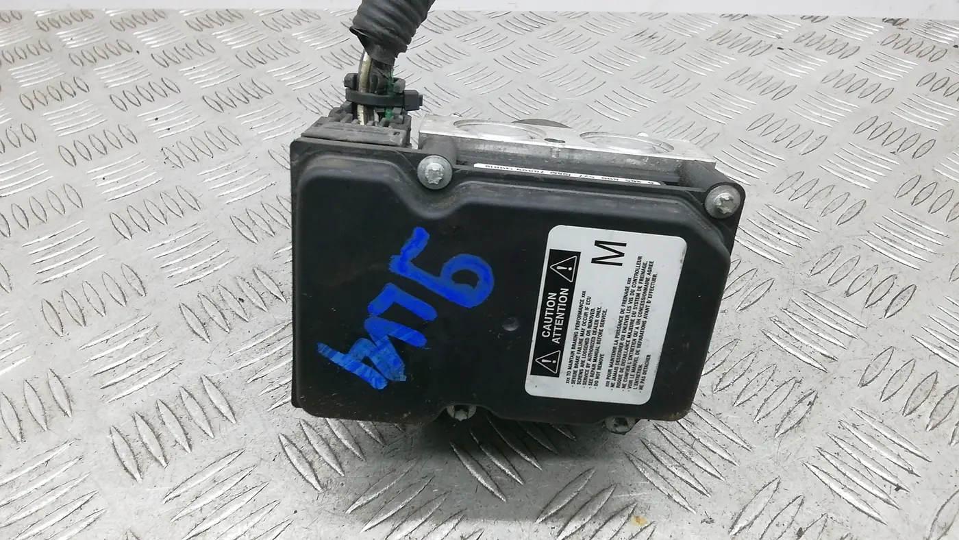 Блок ABS к Toyota Auris 2007