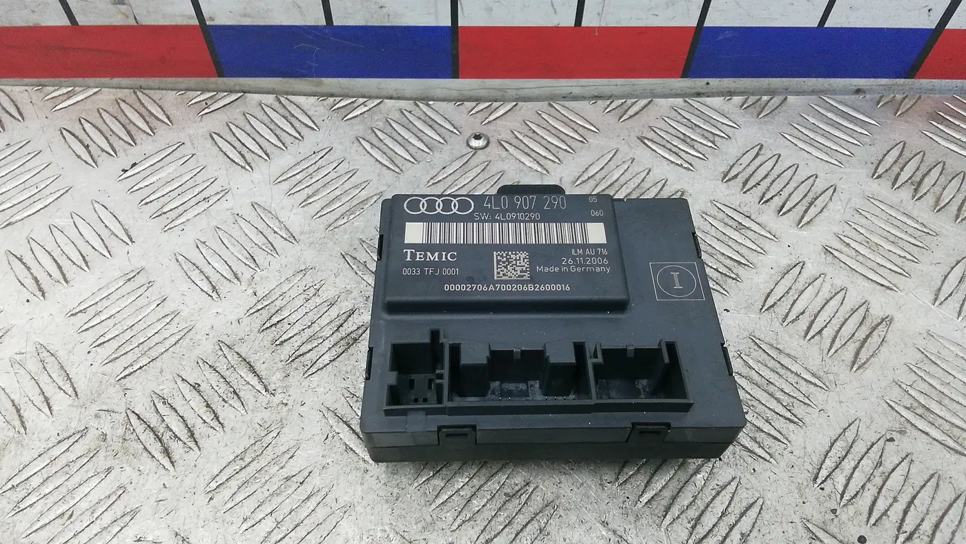 Блок комфорта к Audi Q7 2007
