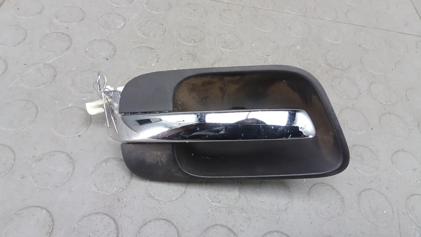 Ручка внутренняя передняя правая к Chrysler 300C 2006