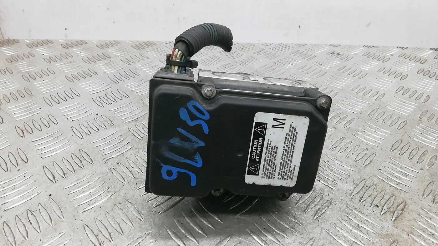 Блок ABS к Toyota Auris 2007