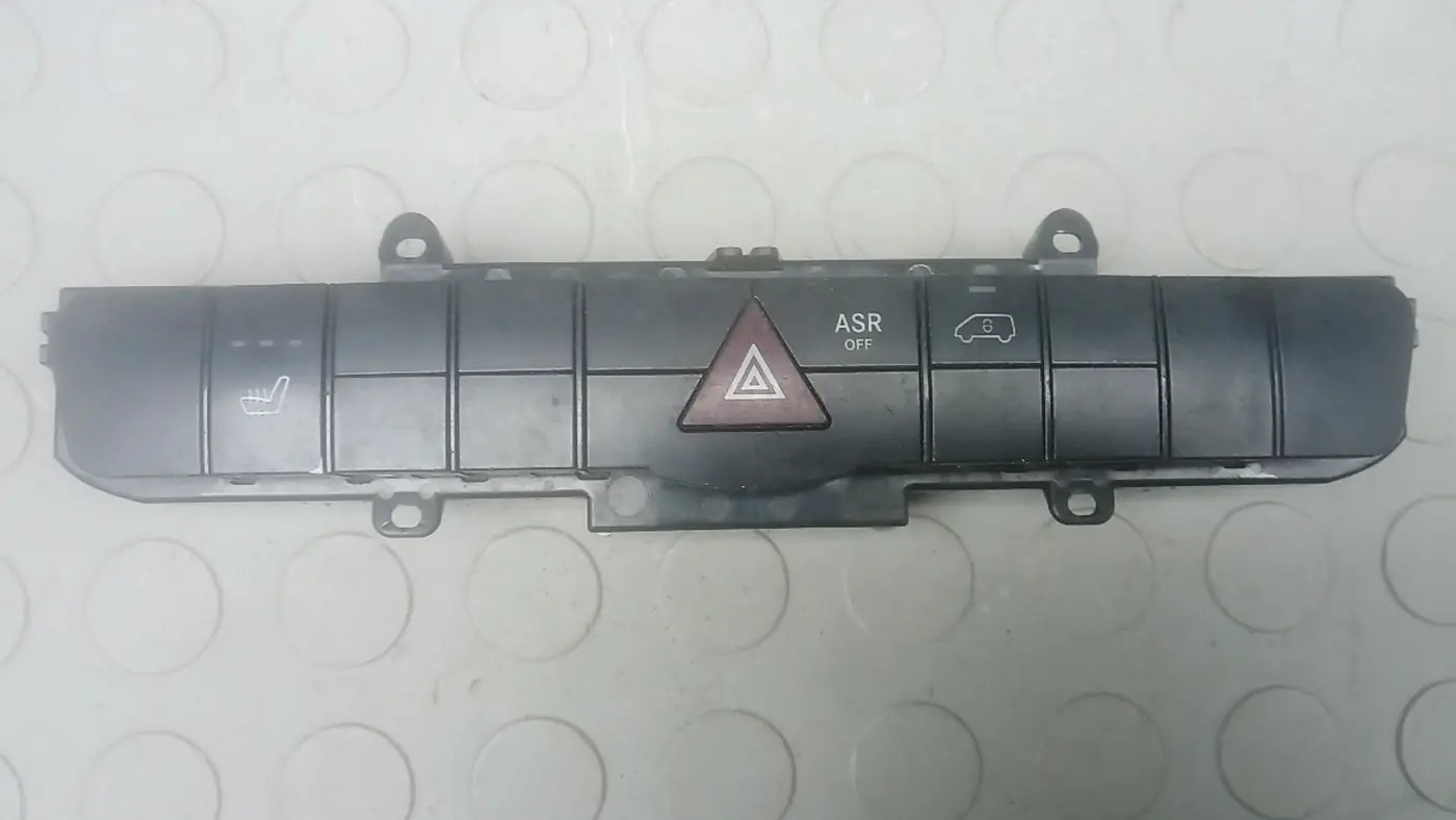 Кнопка  к Volkswagen  2015