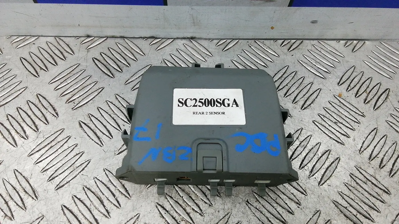 Парковочный ассистент к Skoda Fabia 2005