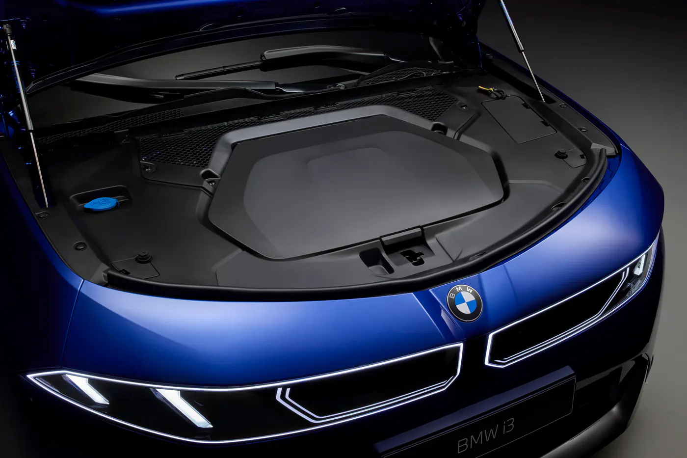 Новая «электротрешка» BMW: до 900 км на одной зарядке
