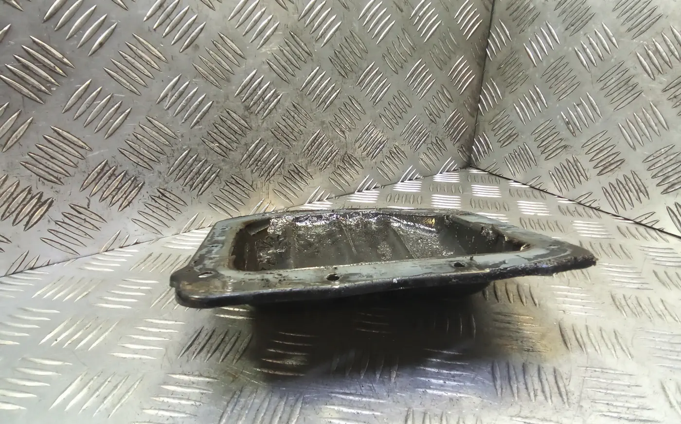 Поддон к Hyundai i30 2007