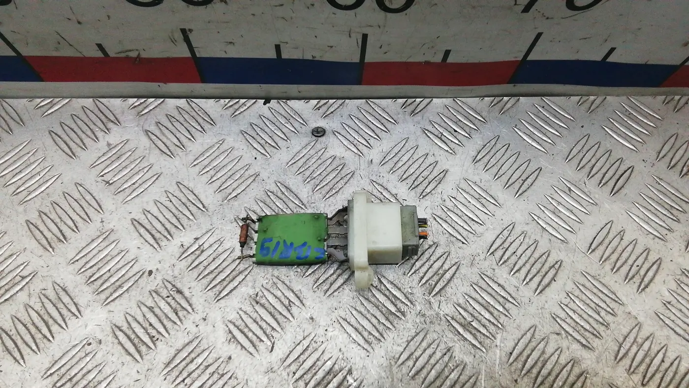 Сопротивление печки к Ford Focus 2009