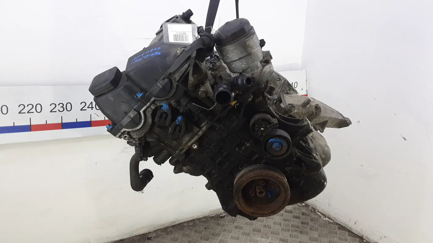 Двигатель к BMW 3 2005