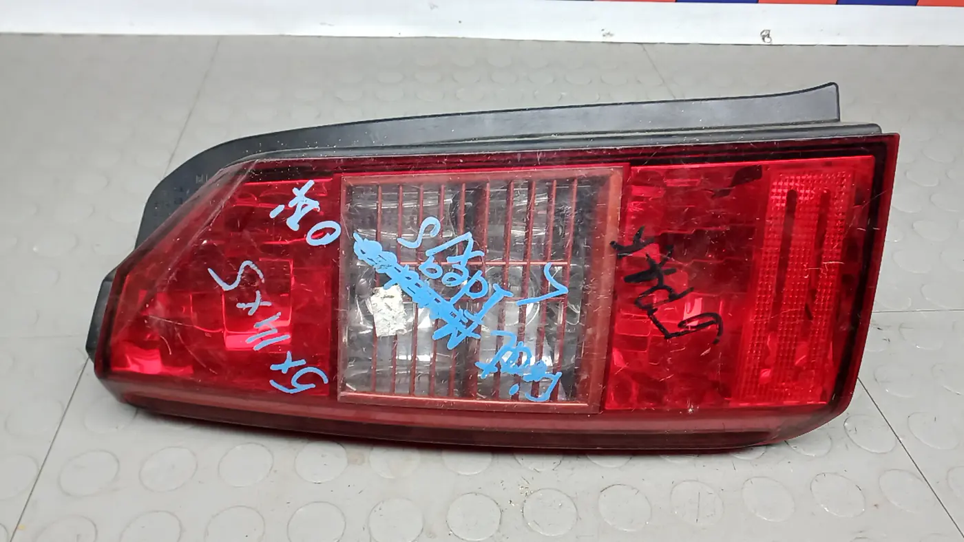 Фонарь задний левый к Fiat Idea 2004