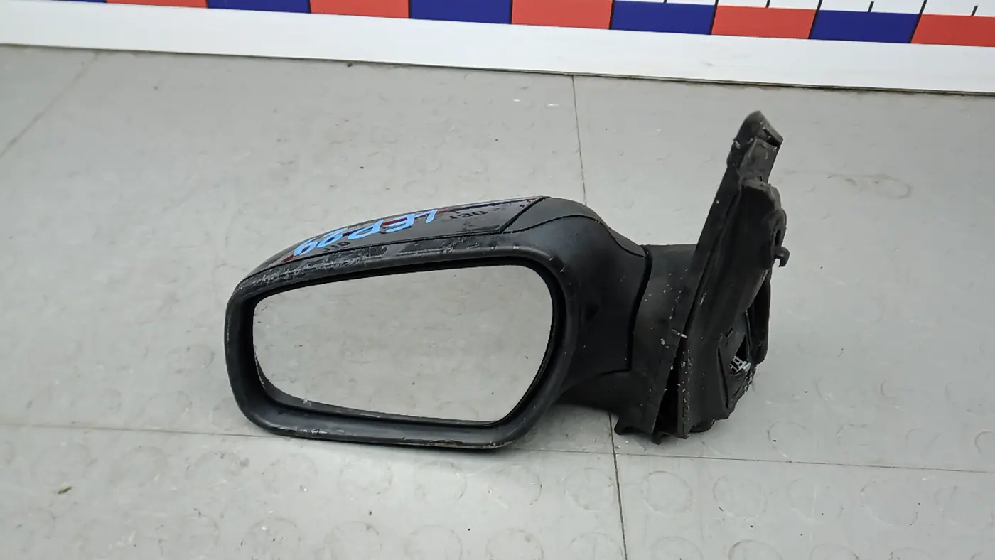 Зеркало наружное левое к Ford Focus 2007