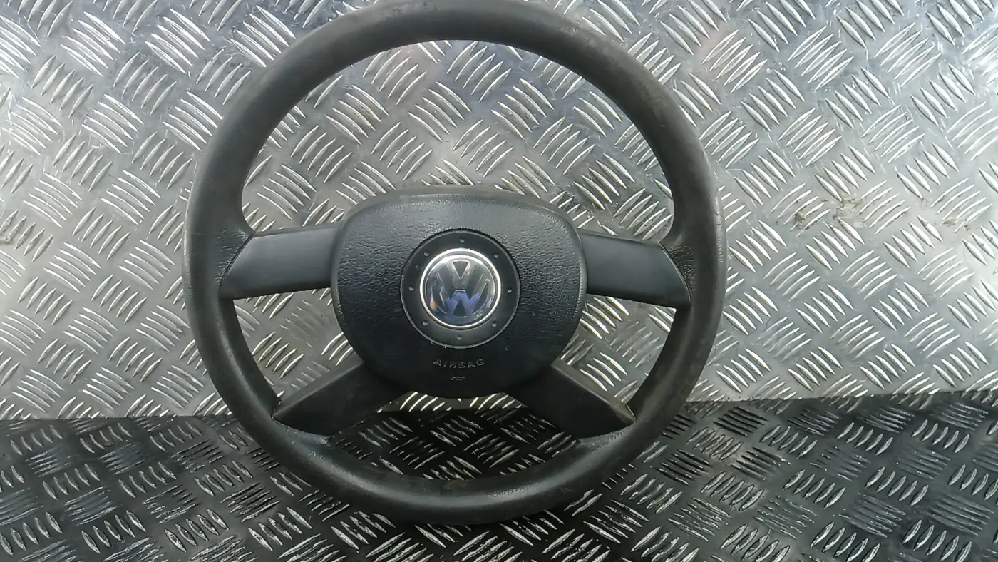 Руль к Volkswagen Caddy 2006