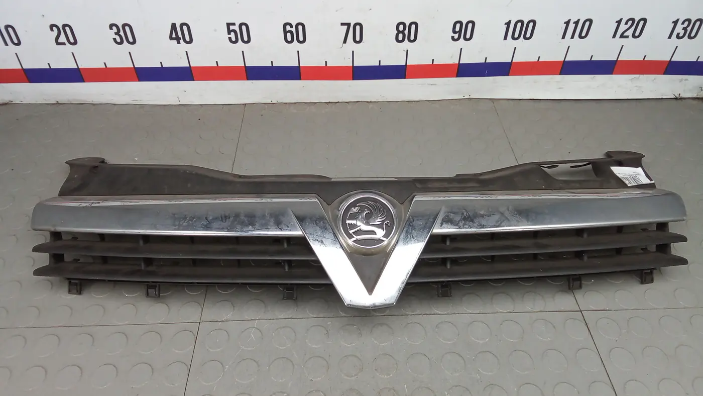 Решетка радиатора к Opel Astra 2006