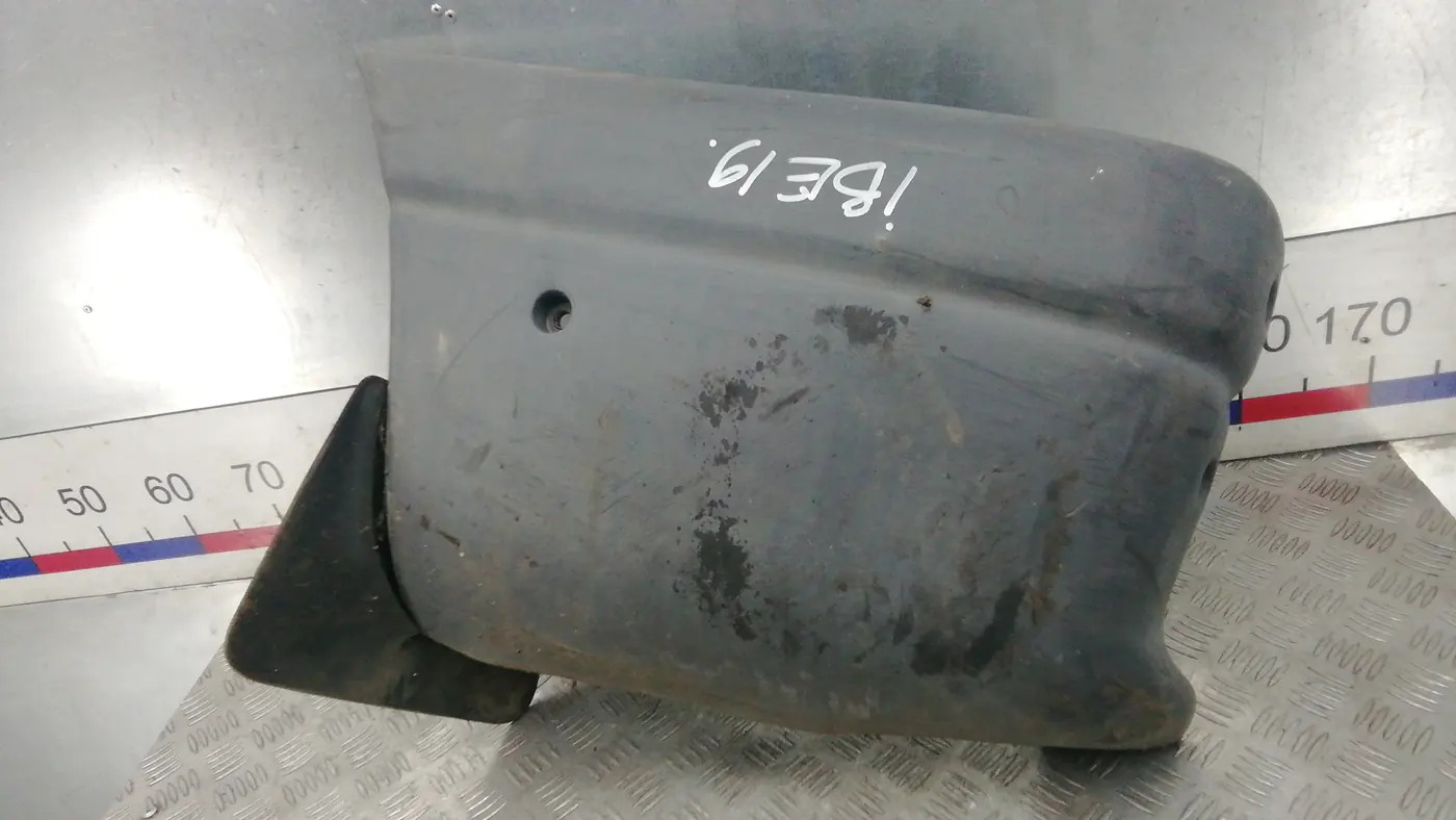 Клык бампера задний левый к Opel Super Six 1998