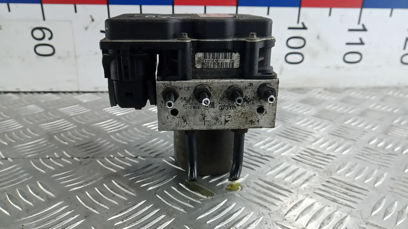 Блок ABS к Audi A4 2005