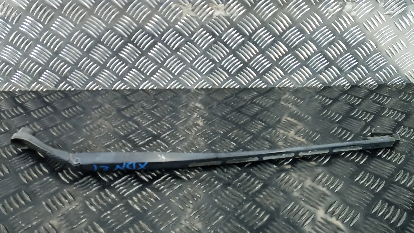 Щеткодержатель к Citroen A6 2009