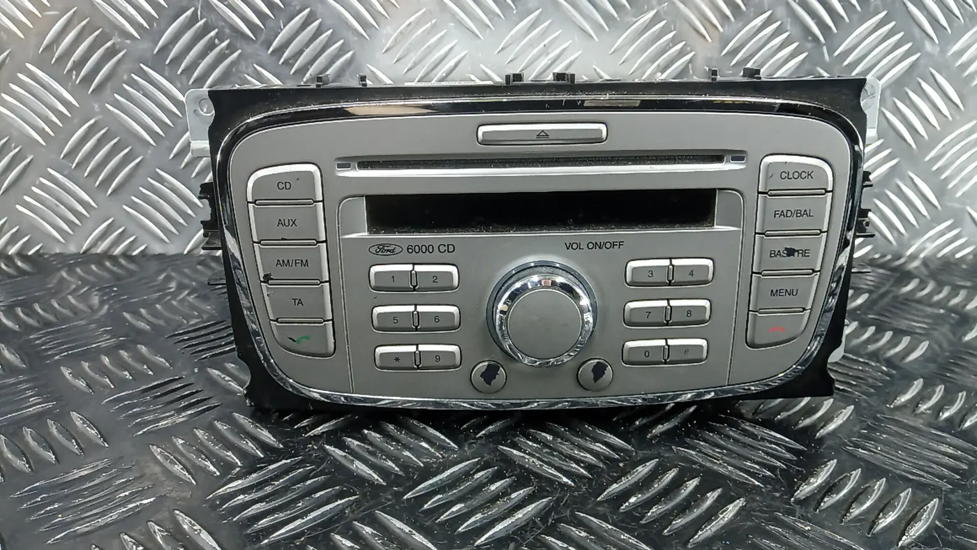 Магнитола к Ford Mondeo 2010