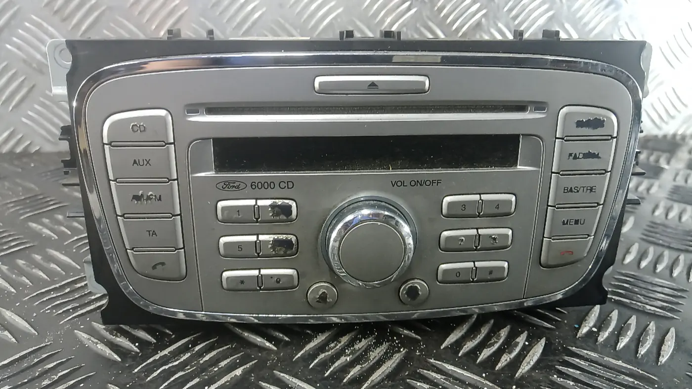 Магнитола к Ford Mondeo 2010