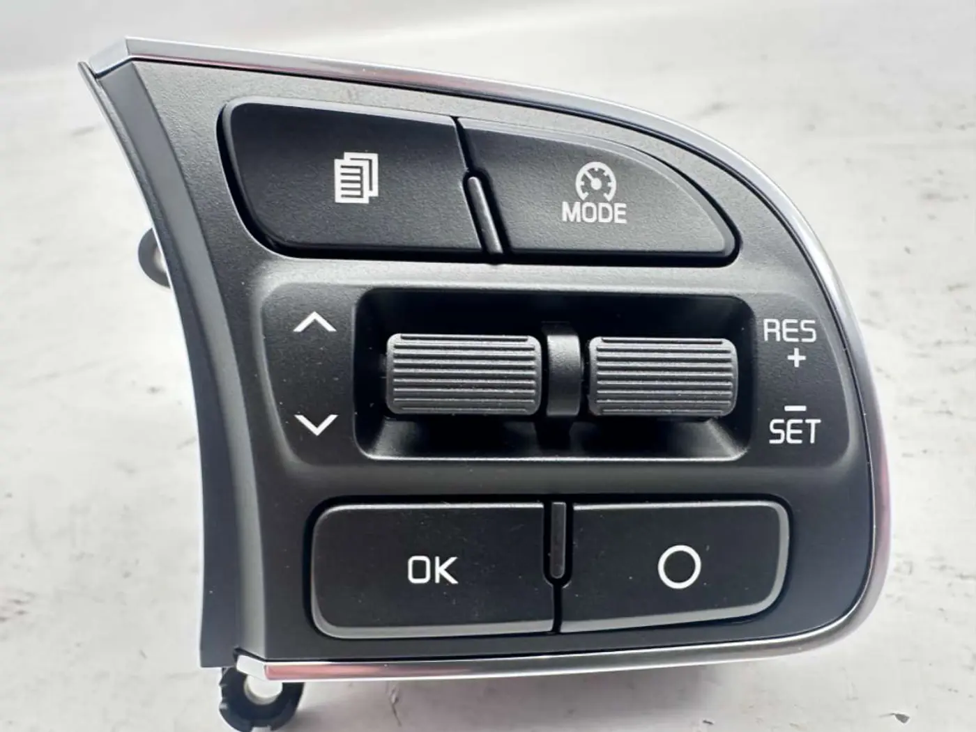 Кнопки руля к Kia K5 2018