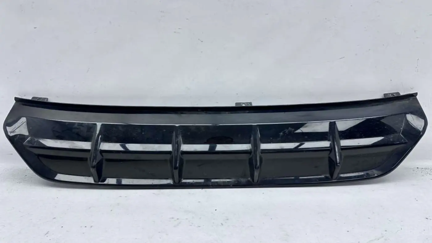 Накладка на бампер к Geely Tugella 2022