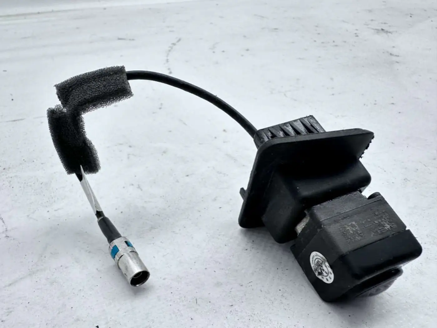 Камера заднего вида к Geely Coolray 2023