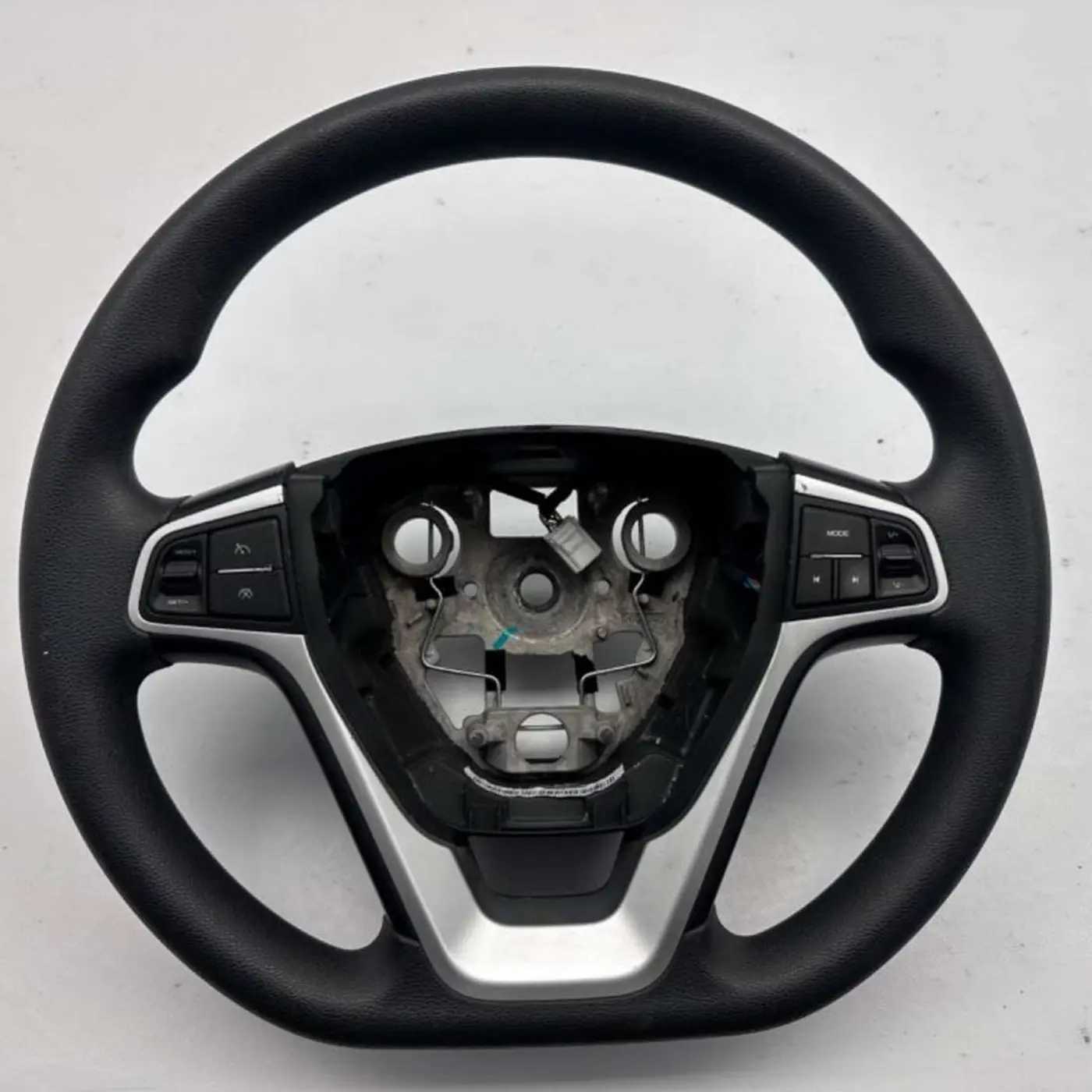 Руль к Geely Atlas 2018