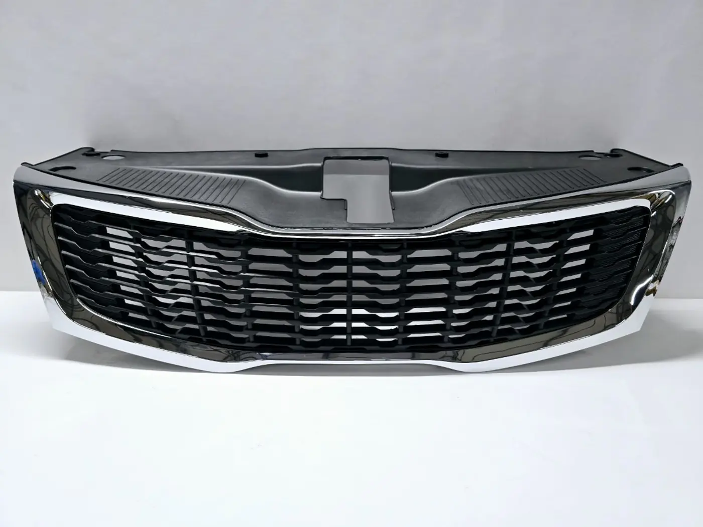 Решетка радиатора к Kia Rio 2012