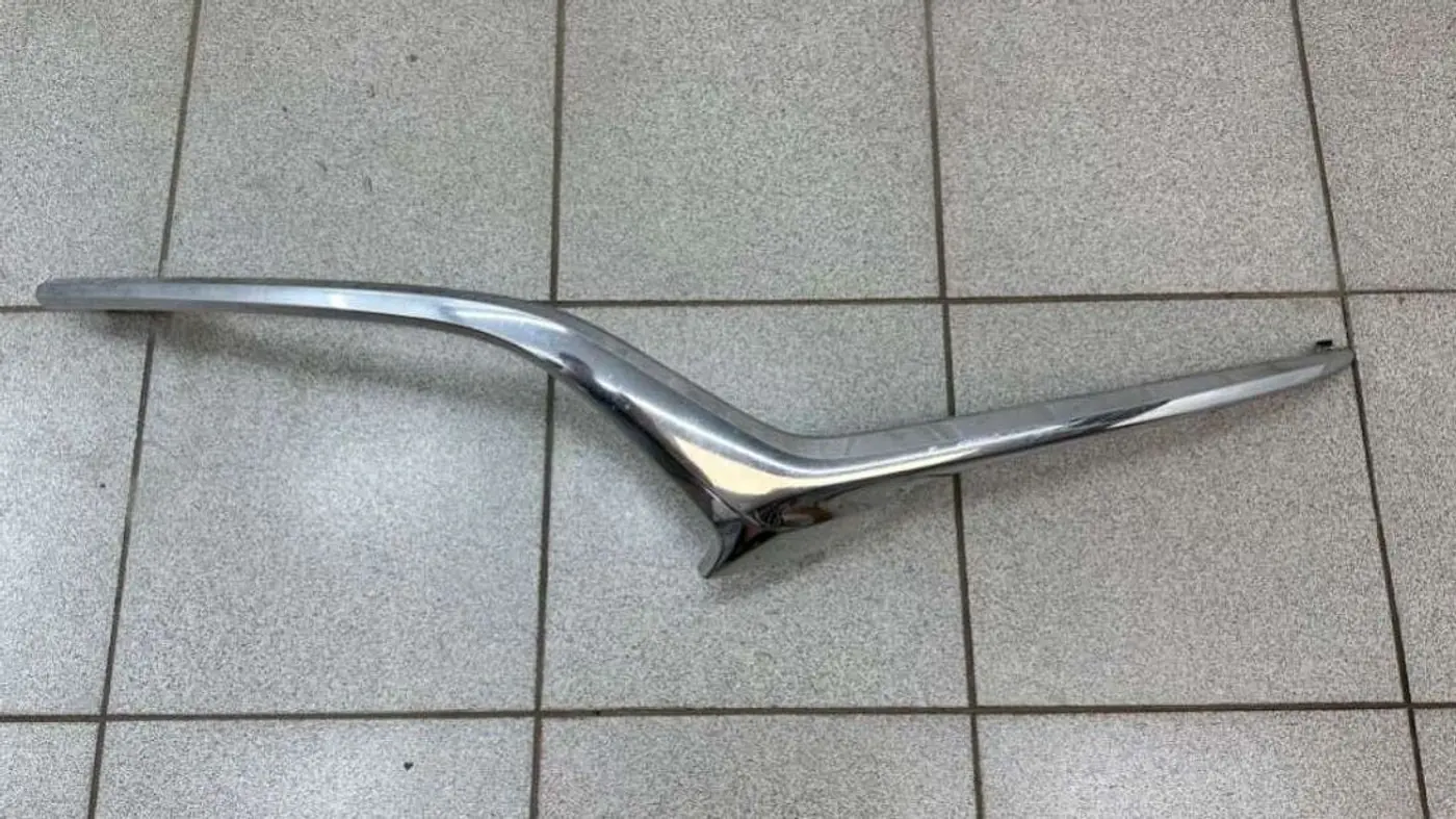 Рамка радиатора к Mazda 6 2019