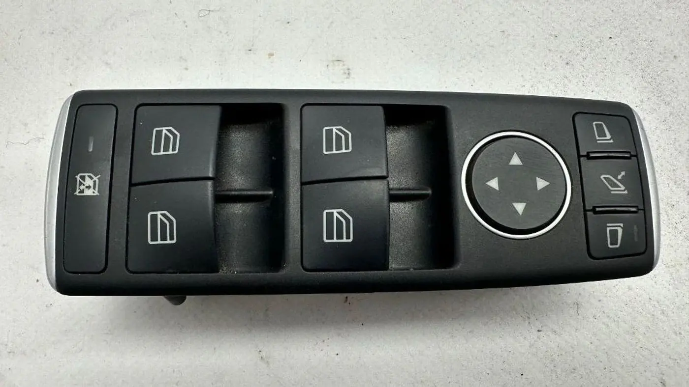 Блок управления стеклоподъемниками  к Tesla Model S 2011