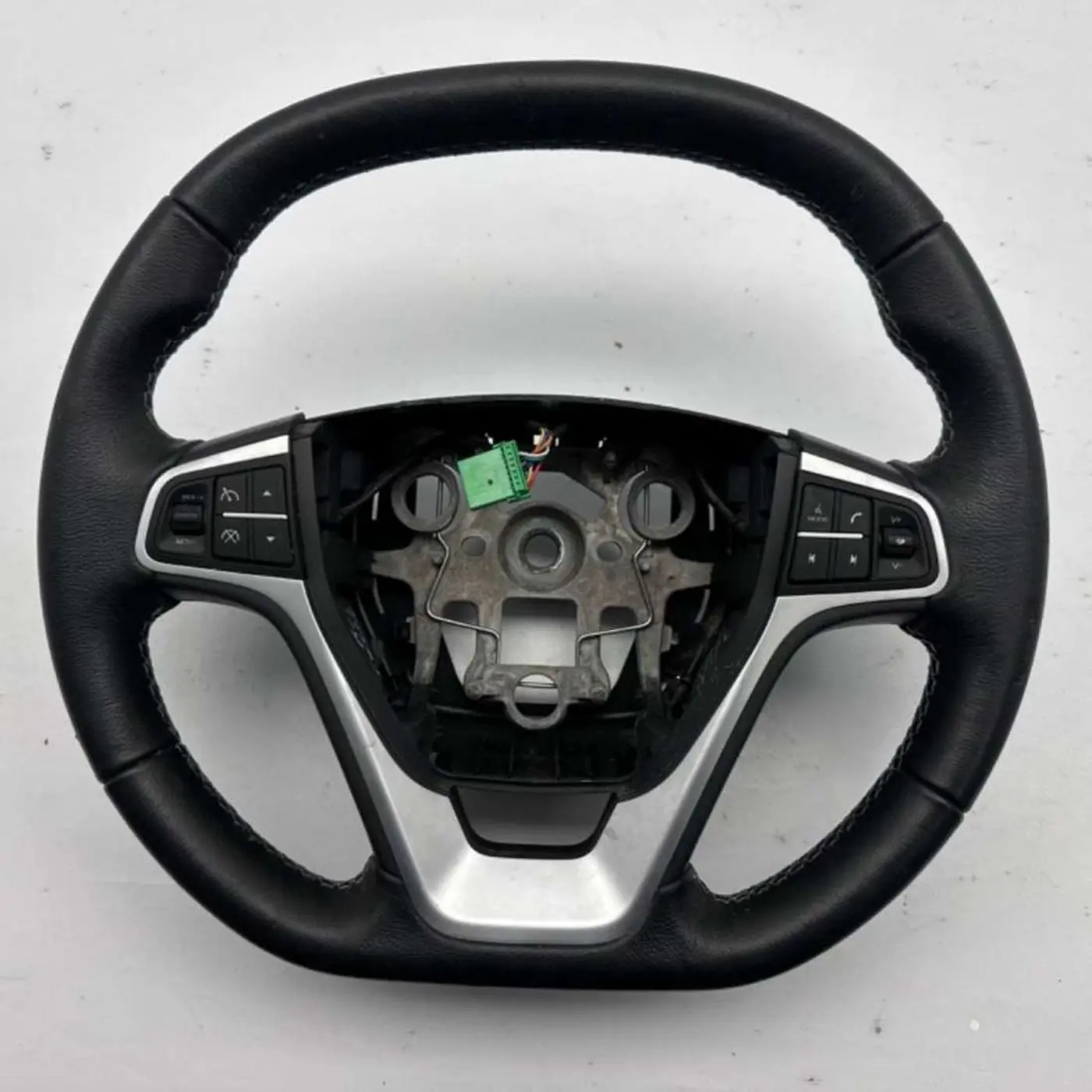 Руль к Geely Atlas 2017