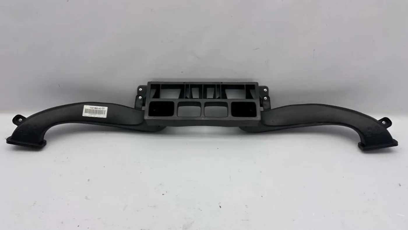 Воздуховод к Opel Zafira 2006