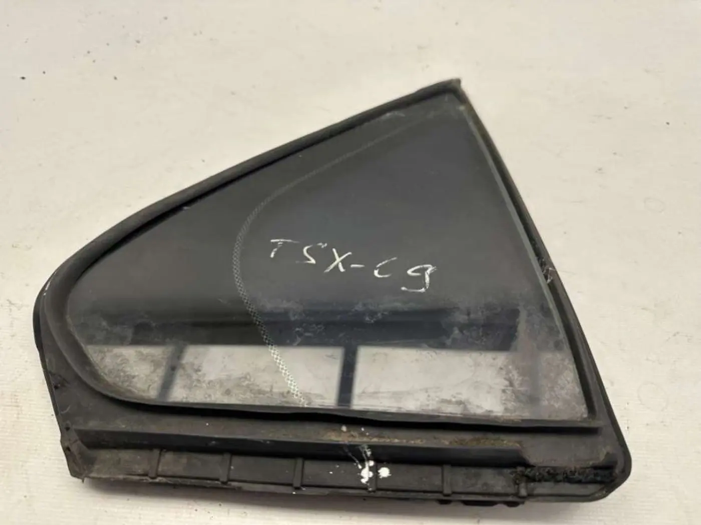 Стекло двери задней правой к Acura TSX 2009
