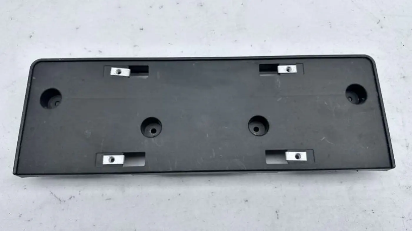 Рамка номера к FAW Besturn X80 2022