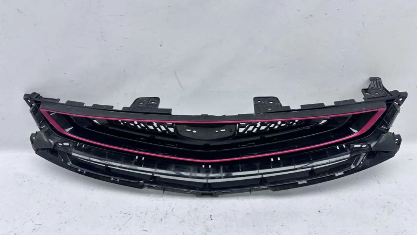 Решетка радиатора к Geely Coolray 2021