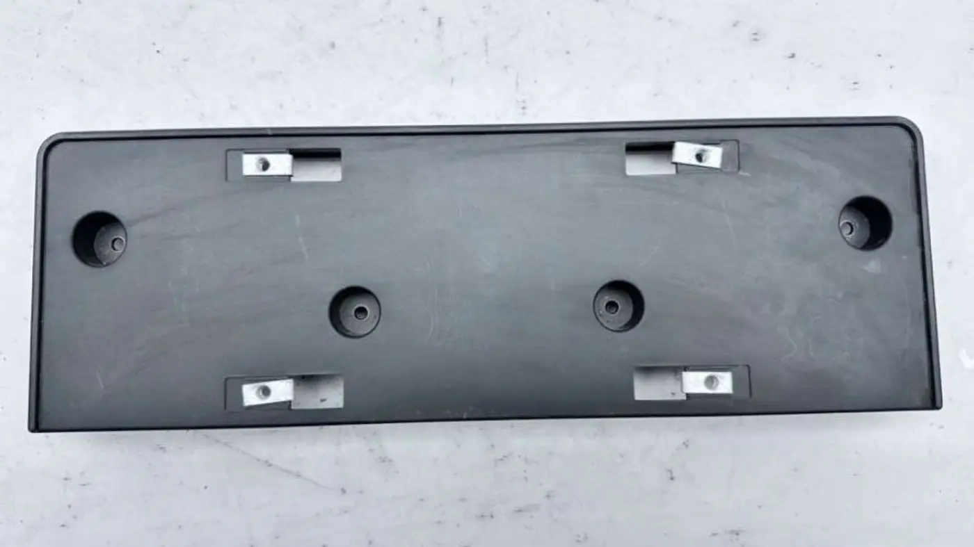Рамка номера к FAW Besturn X80 2021