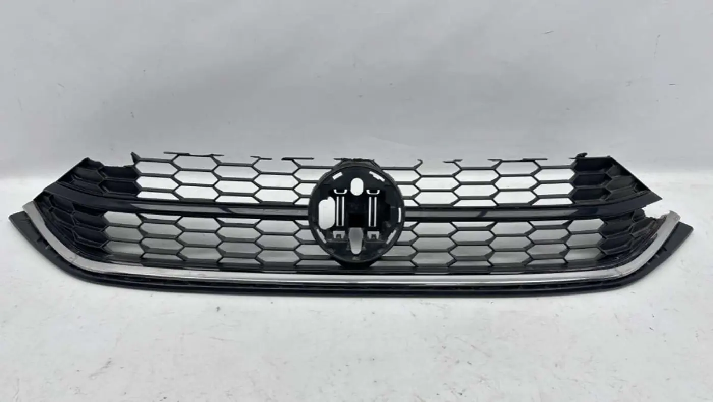 Рамка радиатора к Volkswagen Polo 2021