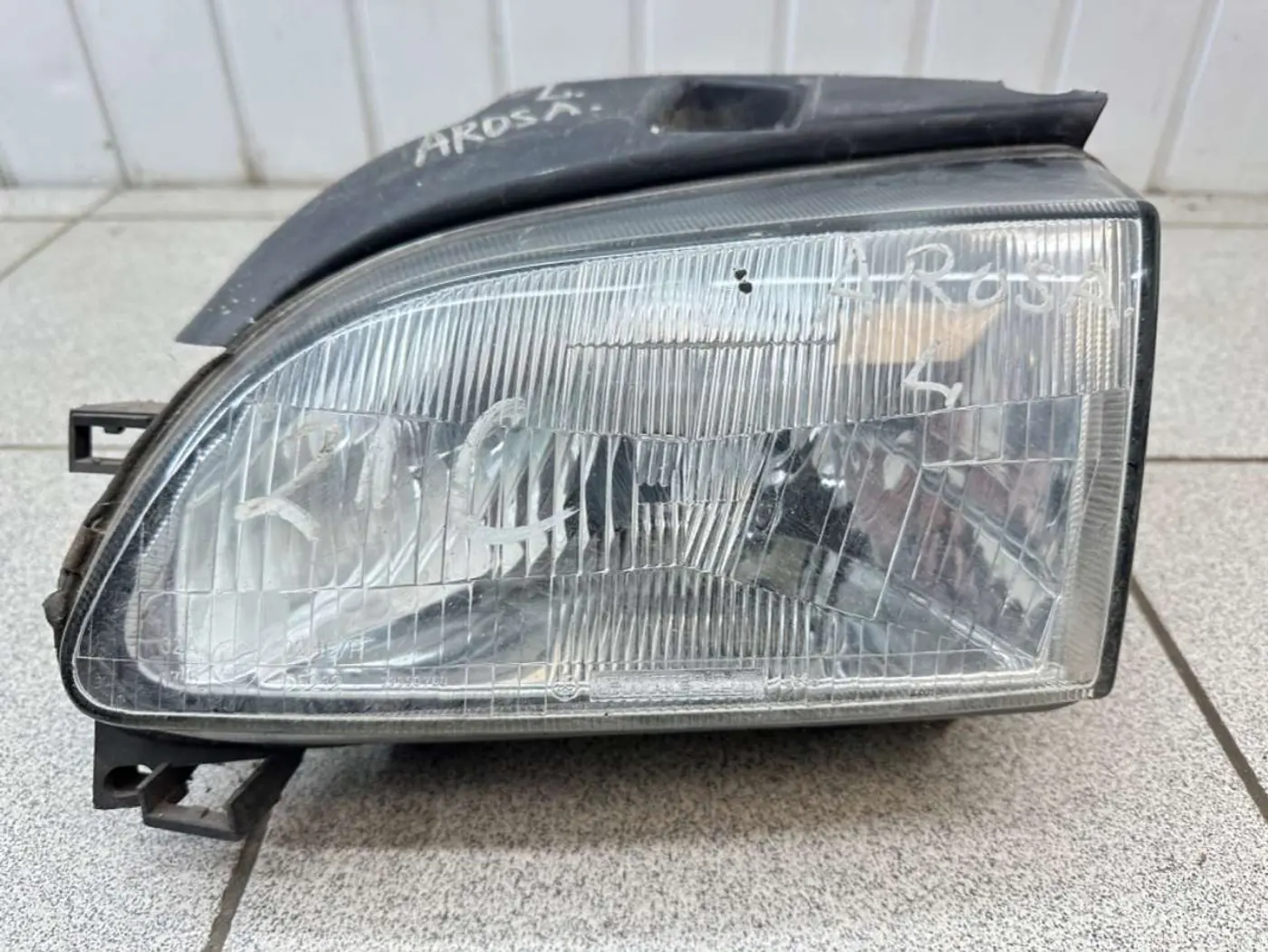 Фара левая к SEAT Arosa 1999