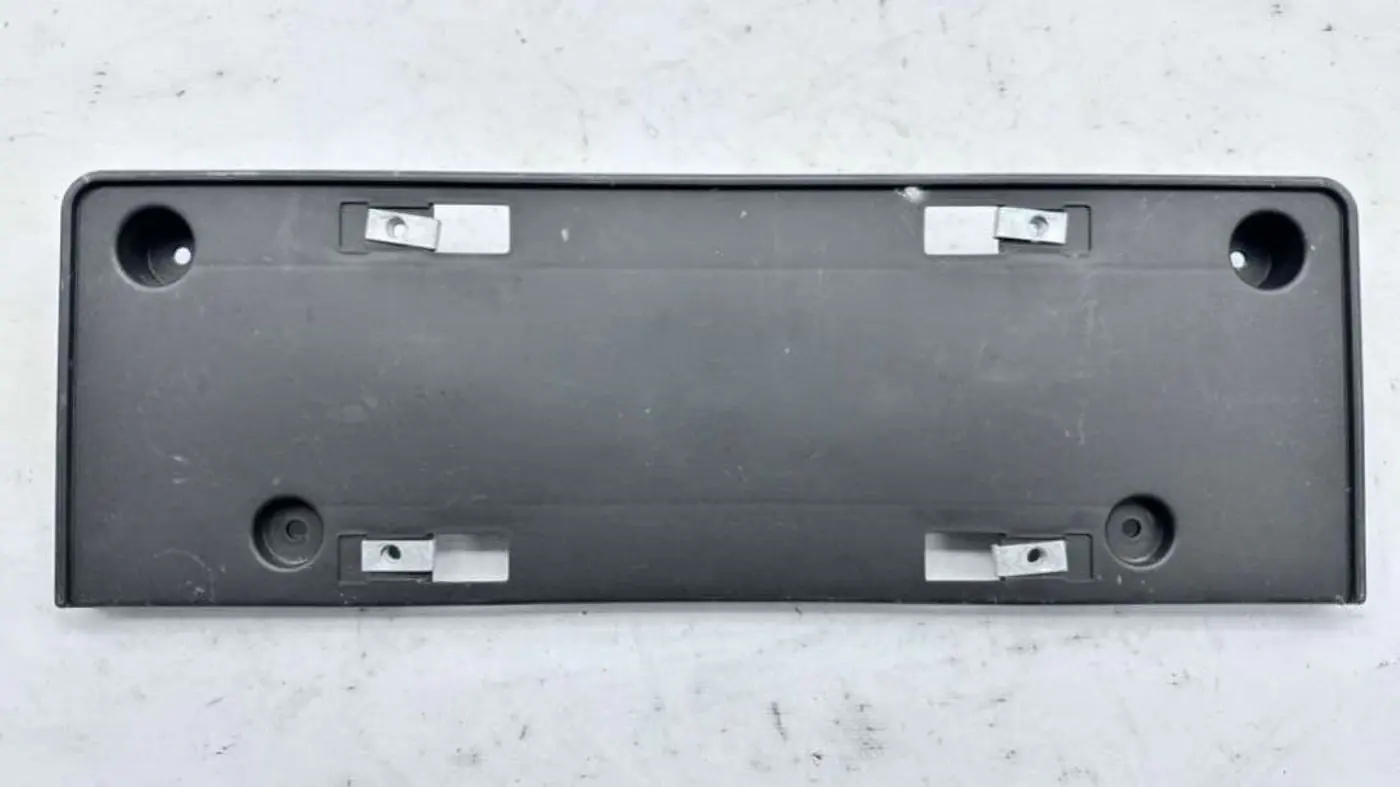 Рамка номера к FAW Besturn X80 2022