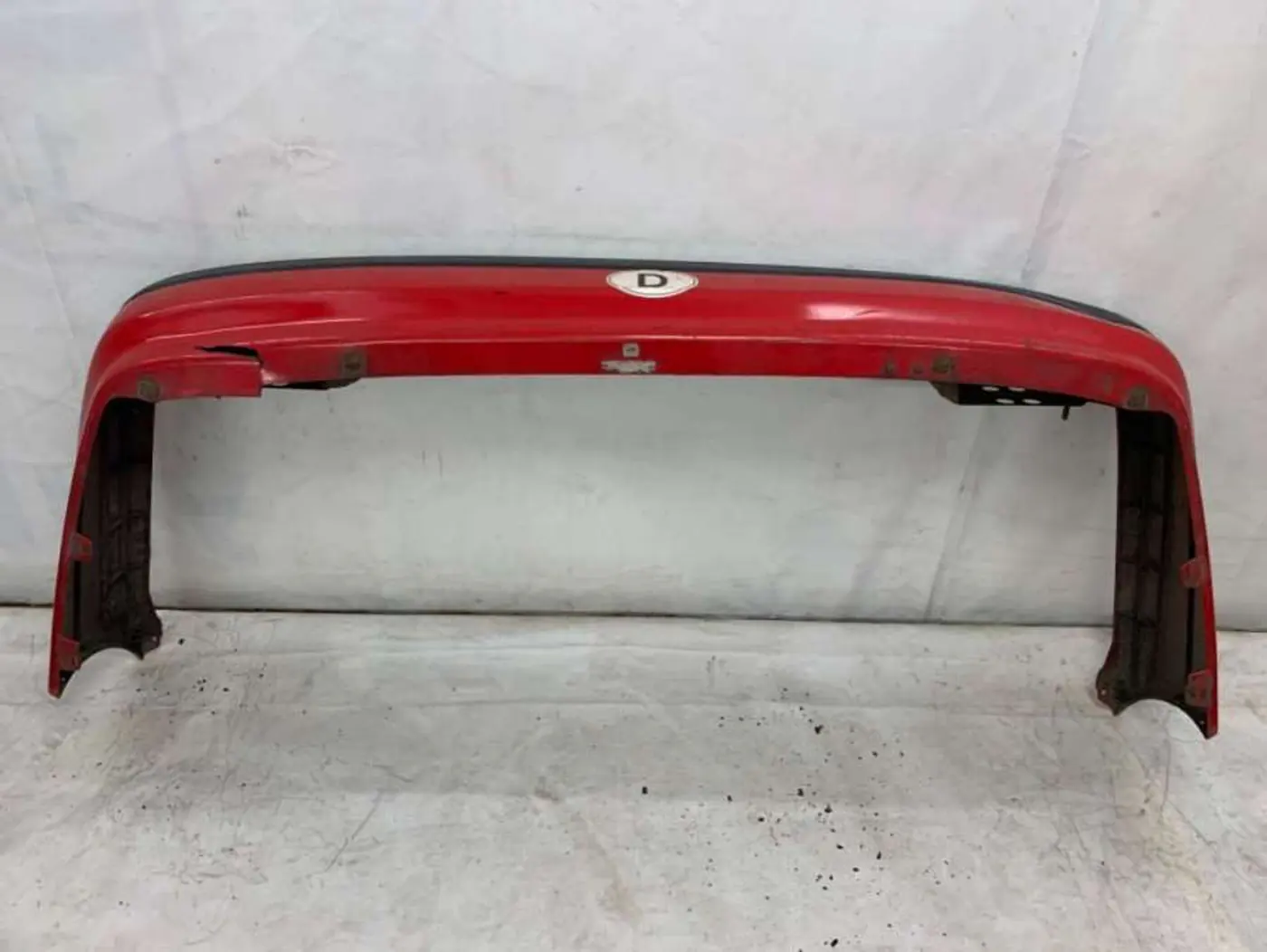 Бампер задний к Mazda 626 1992