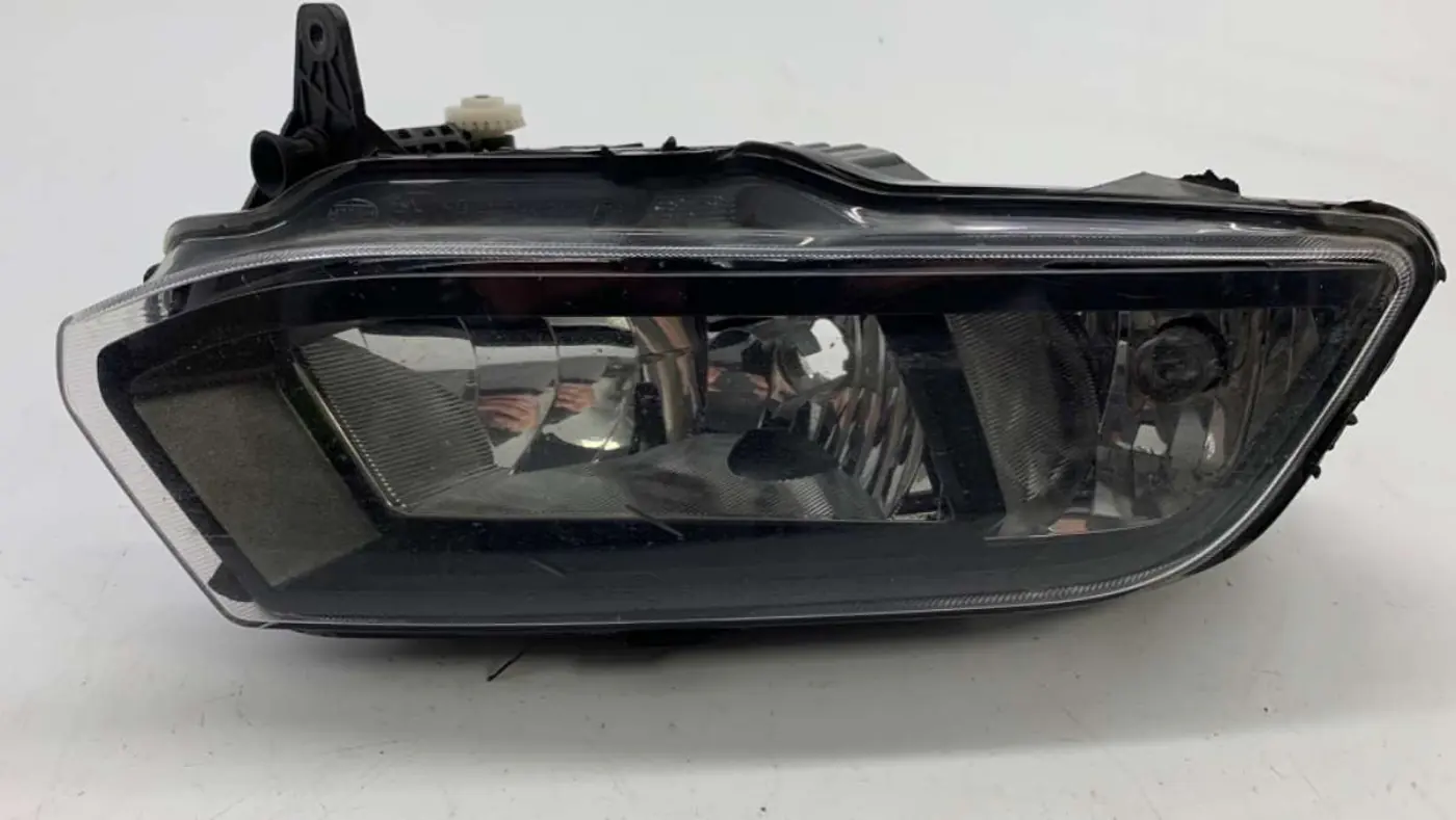 Дневные ходовые огни правые к Volkswagen Polo 2013