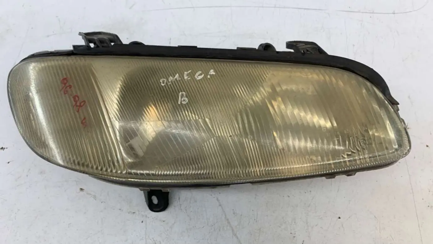 Фара правая к Opel Omega 1998