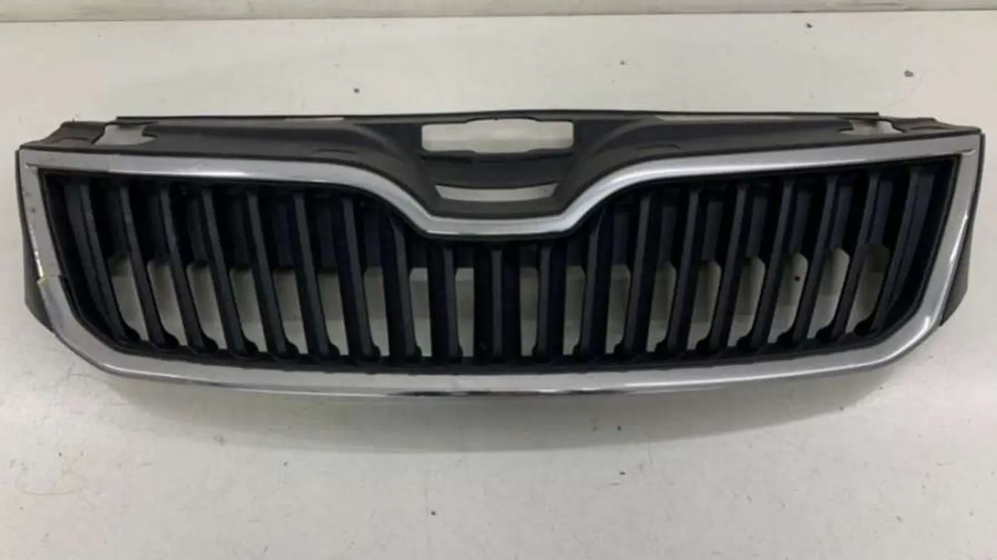Решетка радиатора к Skoda Rapid 2015