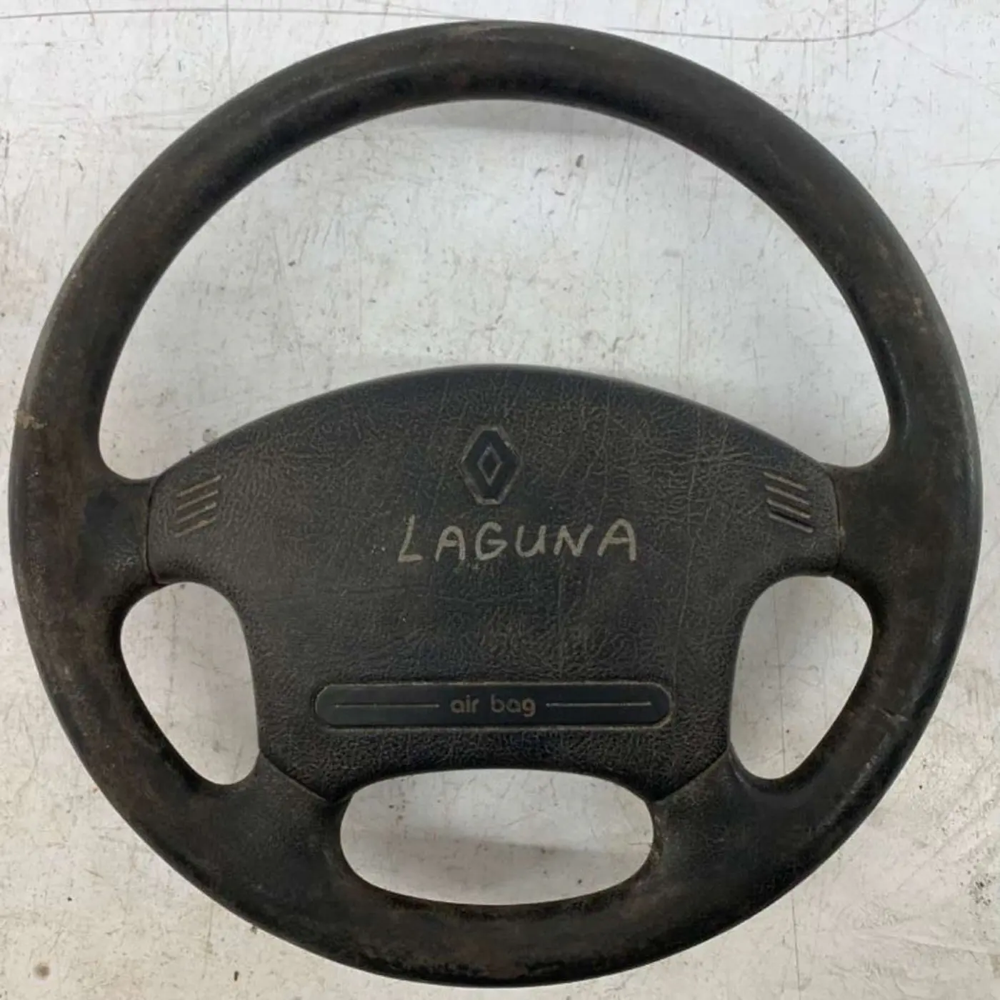 Руль к Renault Laguna 1997
