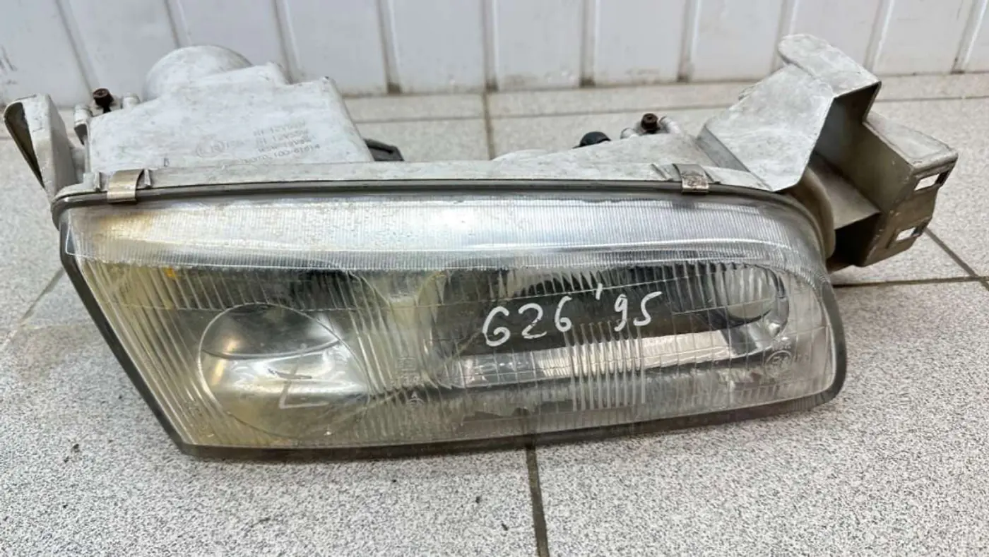 Фара правая к Mazda 626 1995