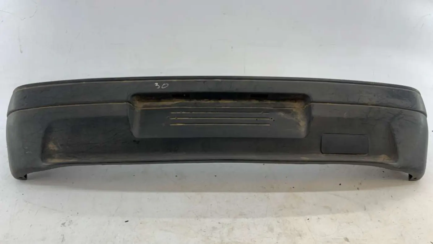 Бампер задний к Peugeot 106 1995