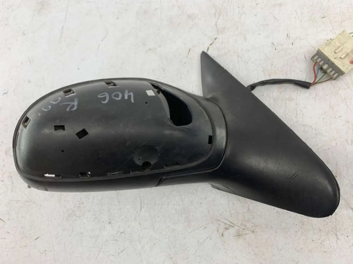 Корпус зеркала к Peugeot 406 1999