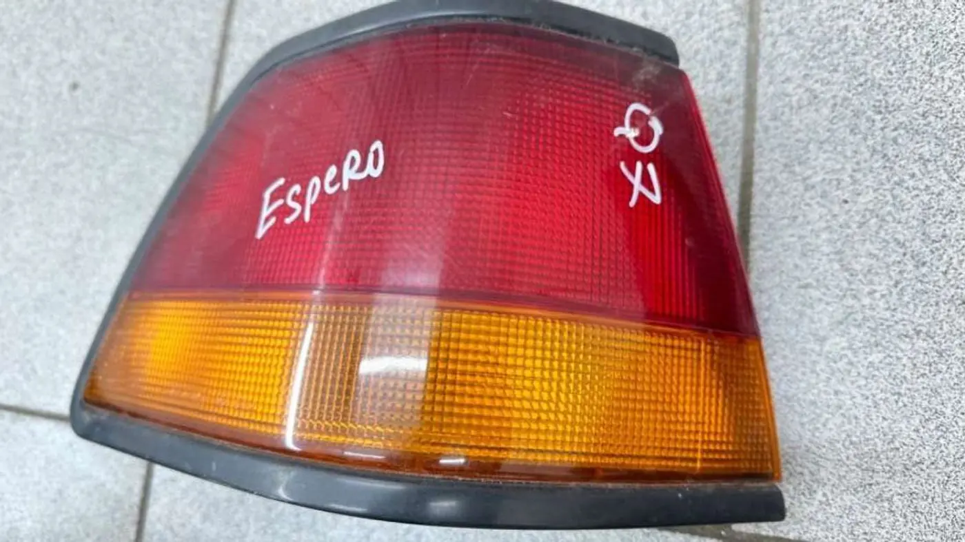 Фонарь задний правый к Daewoo Espero 1995