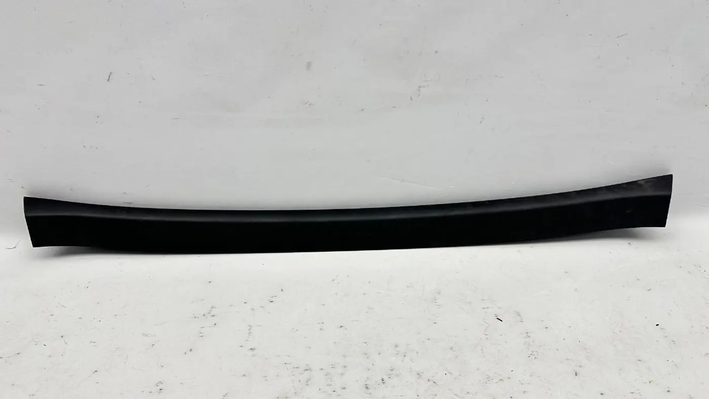 Обшивка багажника к Tesla Model S 2018