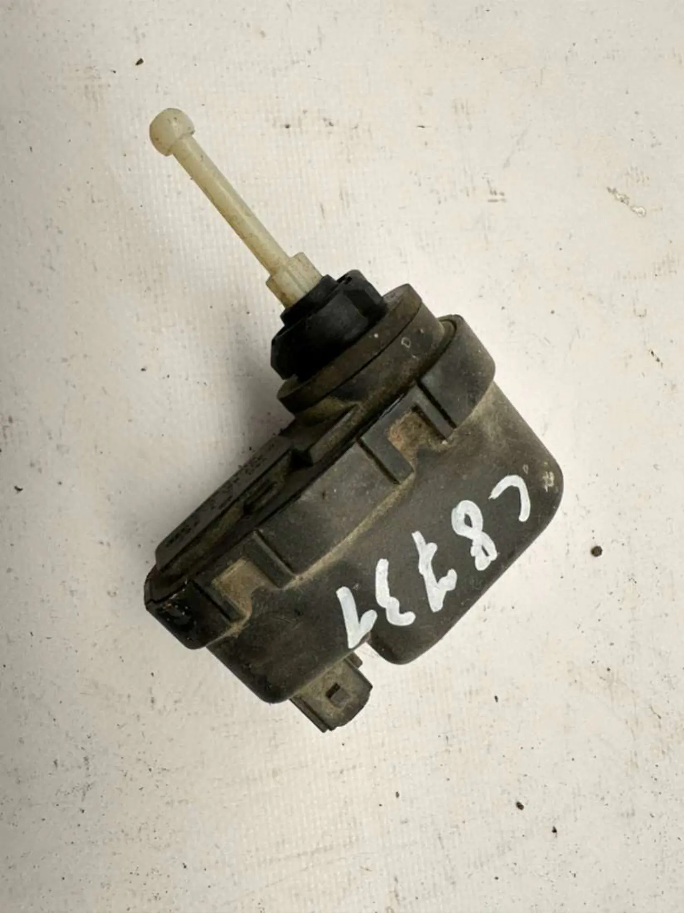 Корректор фар к Ford Escort 1993