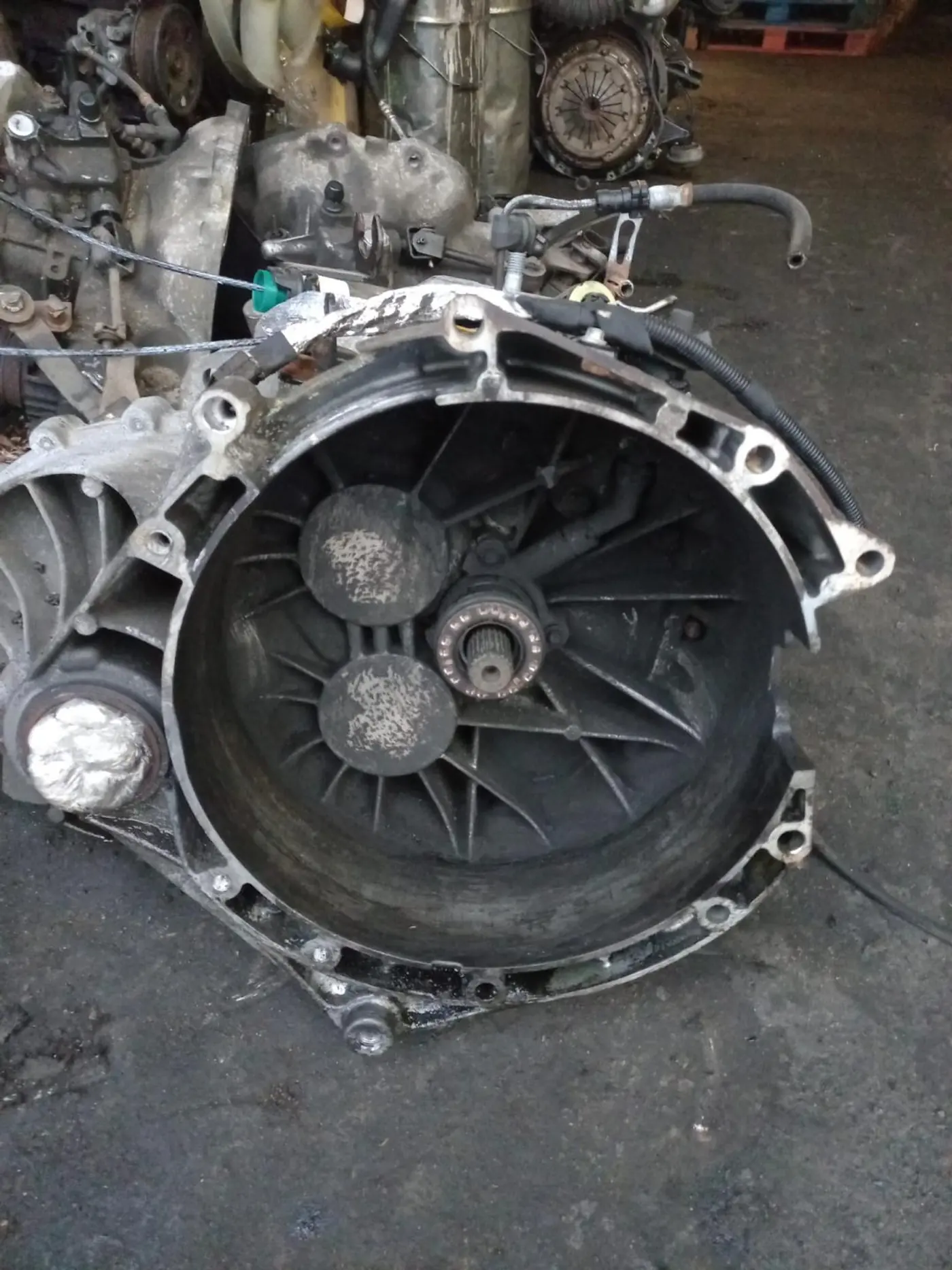 КПП механическая (МКПП) к Ford Transit 2008