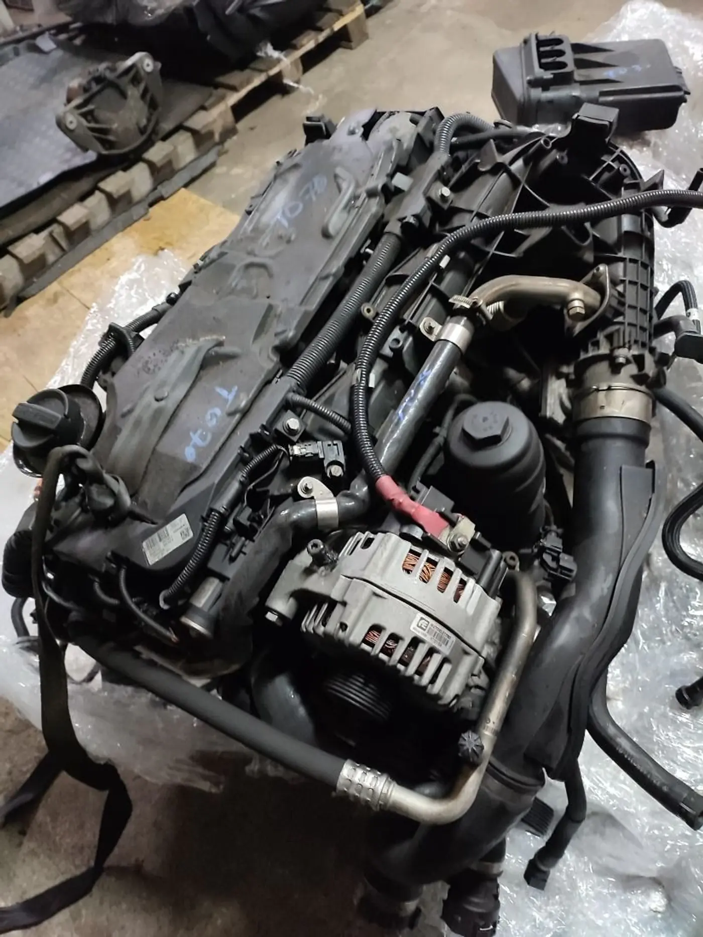 Двигатель к BMW 5 2011