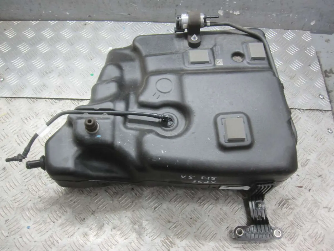 Бак AdBlue к BMW X5 2015