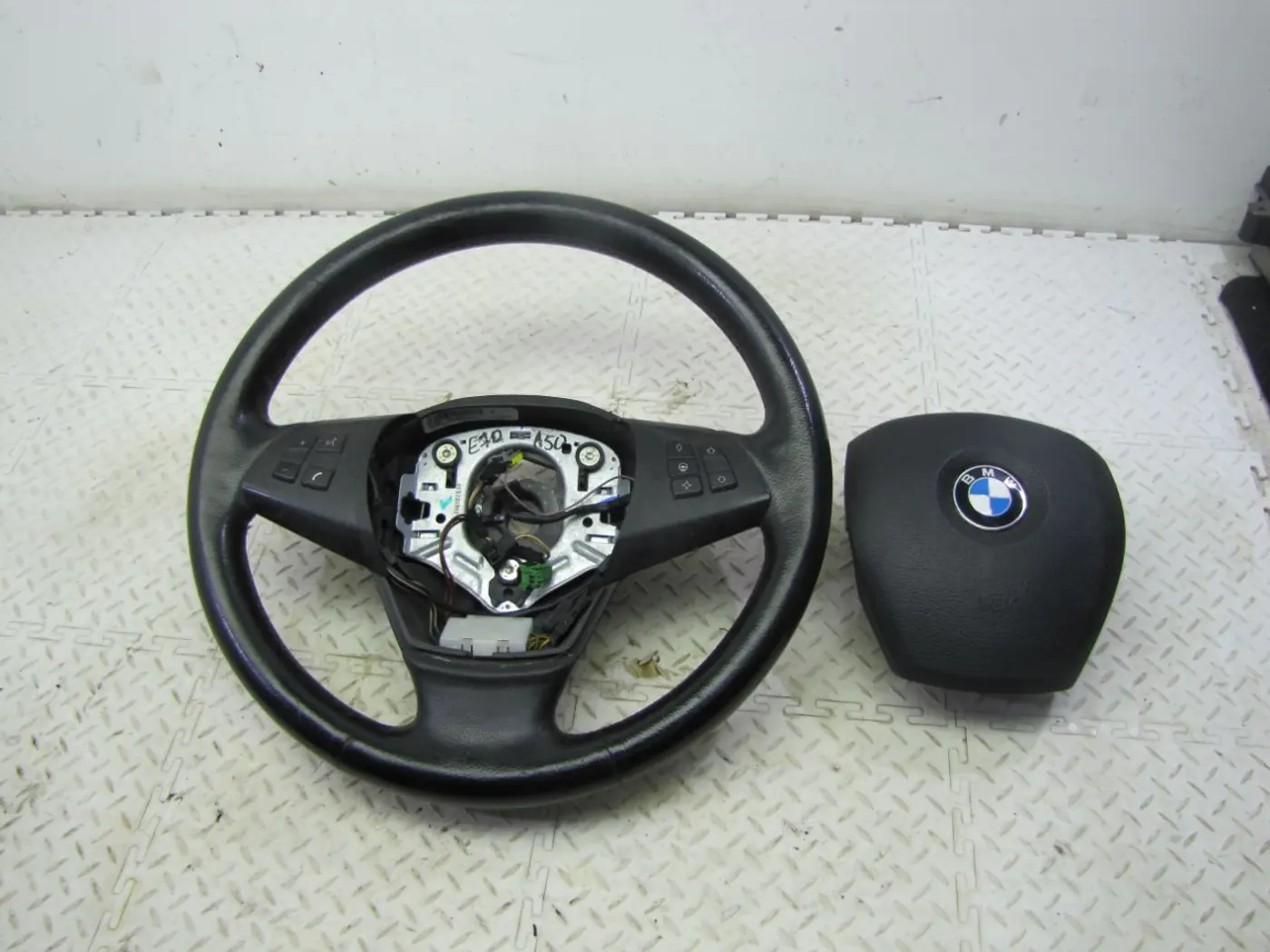 Руль к BMW X5 2008